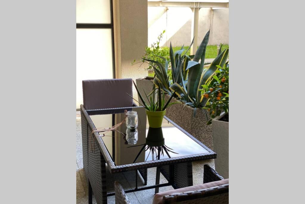 Spa Tiny Love Apartment close to Milan-Como-Malpensa Saronno Exterior foto